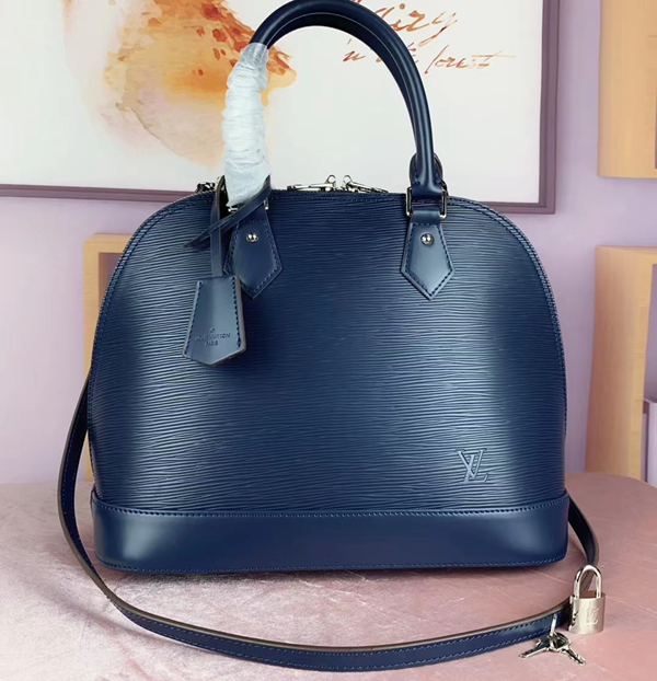 ルイヴィトンバッグ正面デザイン